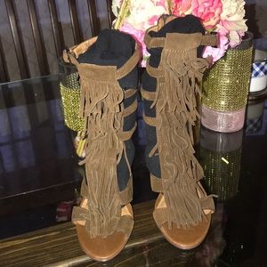 Brand New Fringe Moccasins!!!